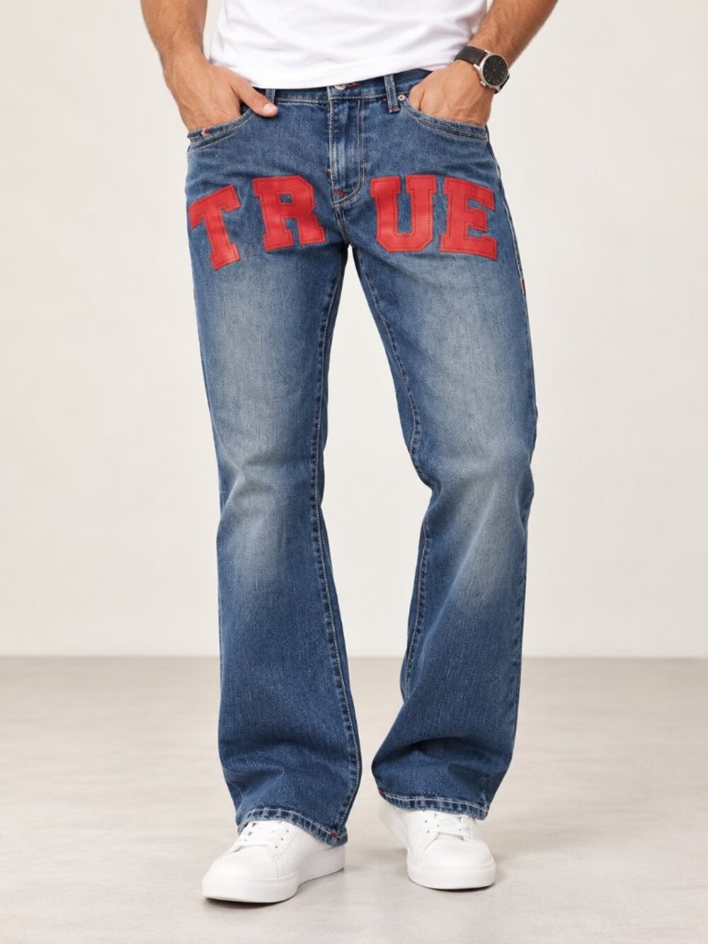 True Religion Billy Men’s Relaxed Bootcut Jeans Medium Blue Comet Wash 32 NWT